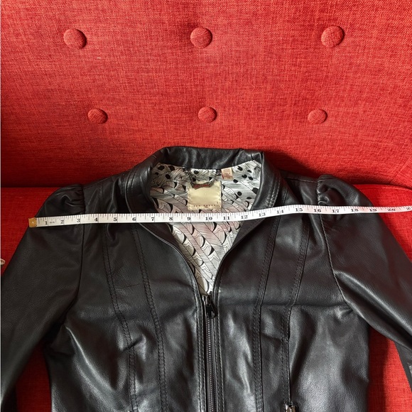 Ted Baker XS leather jacket with puffed shoulder - Picture 10 of 13